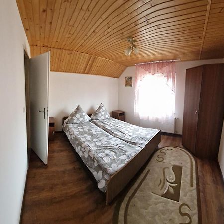 У Дядька Pensionat Pilipets Eksteriør billede